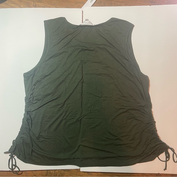 Socialite Wmns plus size sleeveless shirt ruched sides long torso green size 4xl - Picture 7 of 8